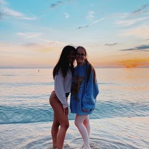 Meet your Posher, Hailey